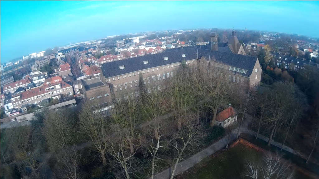 vlcsnap-2014-12-01-16h11m13s220